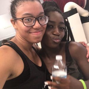 Meet your Posher, Raquel